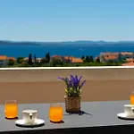 Kale Villa *